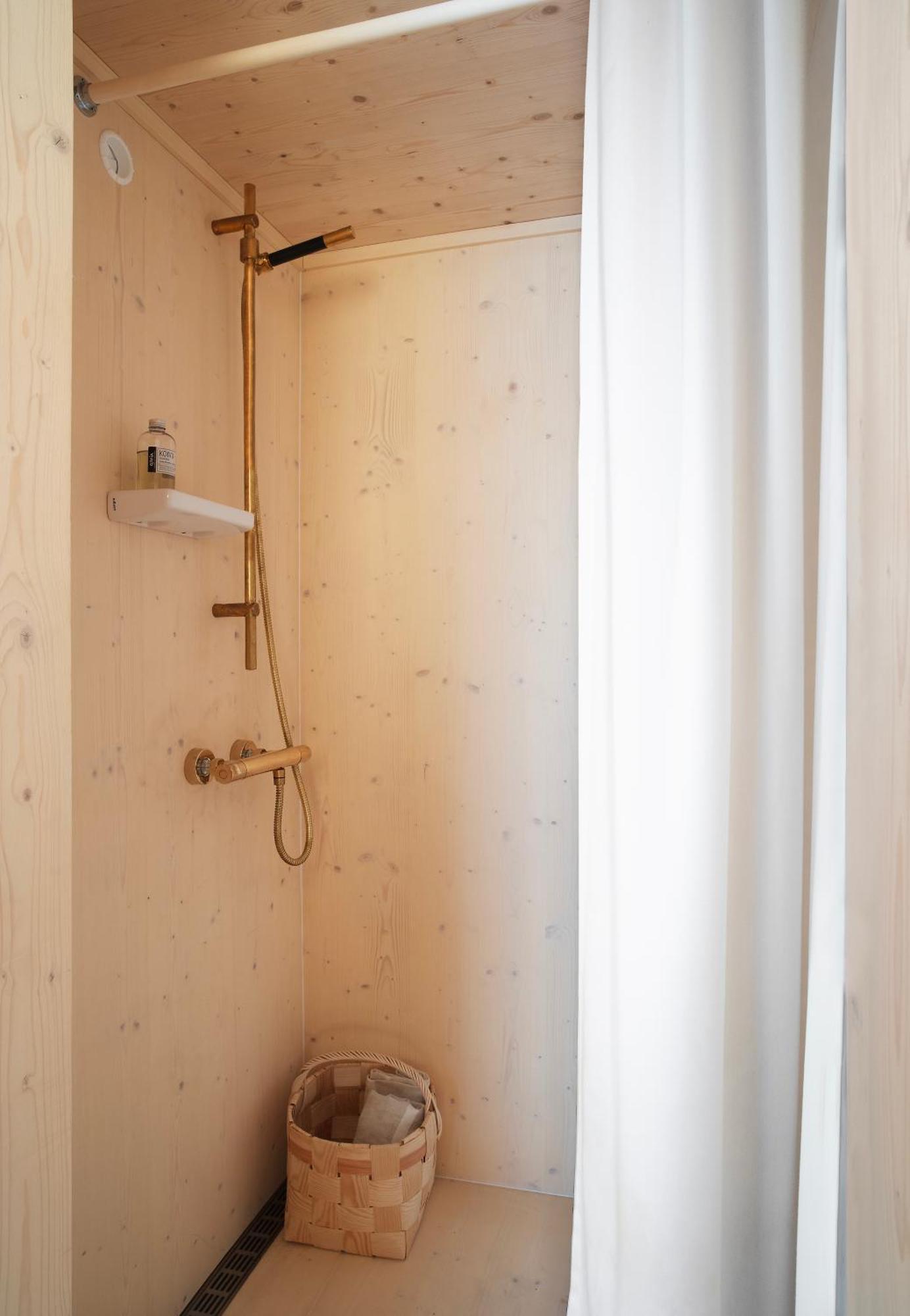 Гостевой дом Majamaja Helsinki Off-Grid Retreat Экстерьер фото