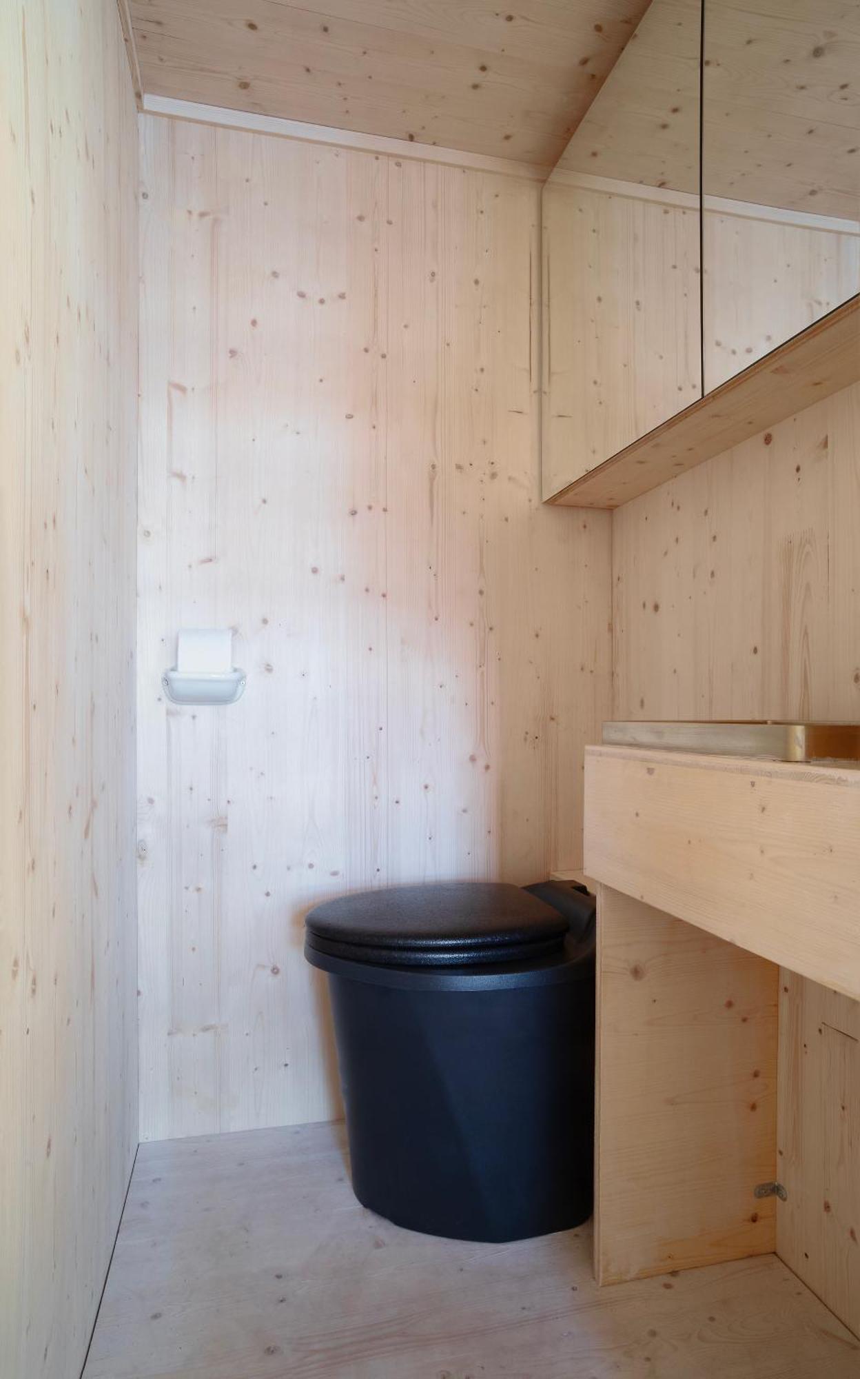 Гостевой дом Majamaja Helsinki Off-Grid Retreat Экстерьер фото